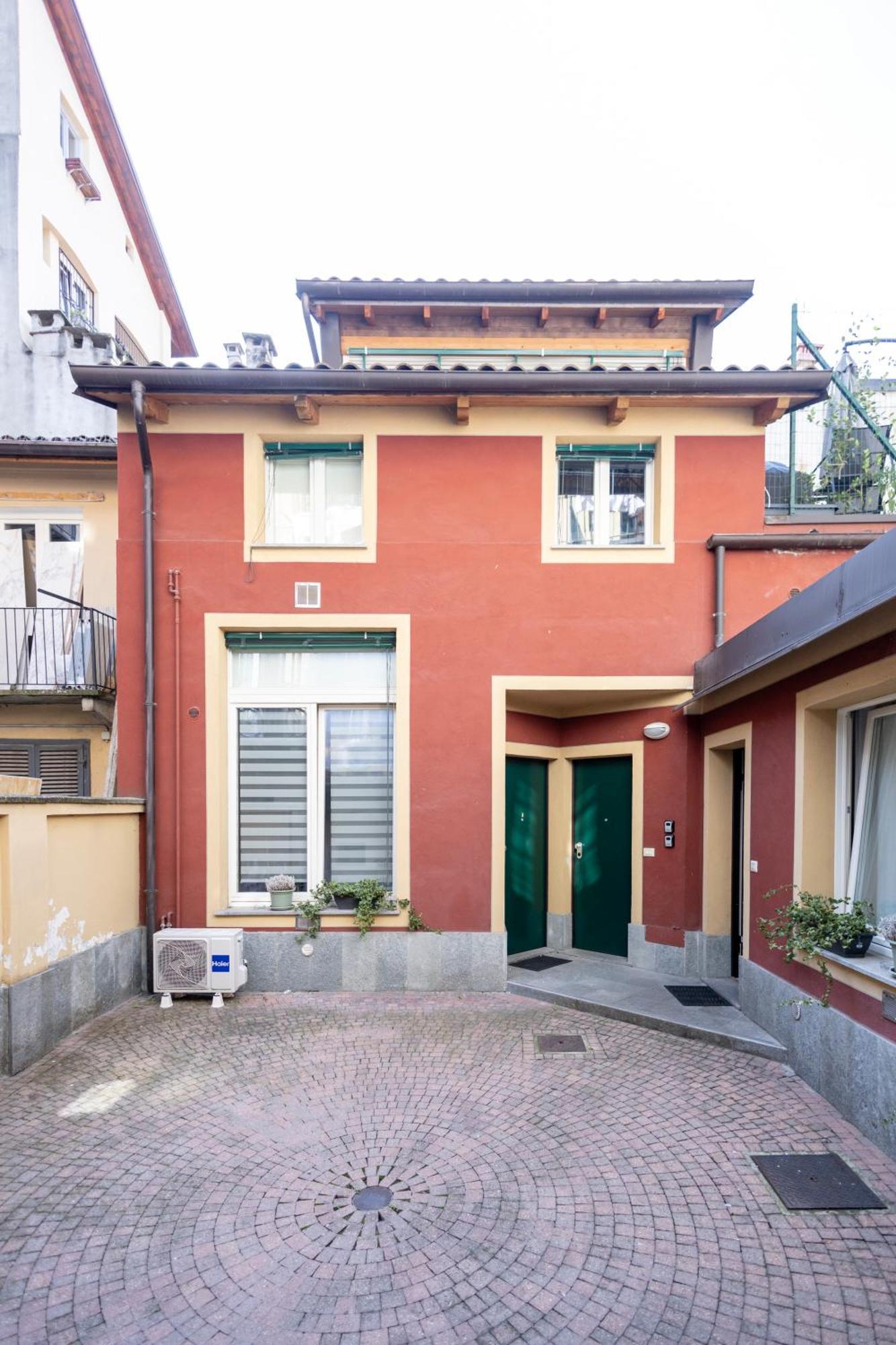 Toret Vanchiglia Studio Apartment Turin Exterior photo